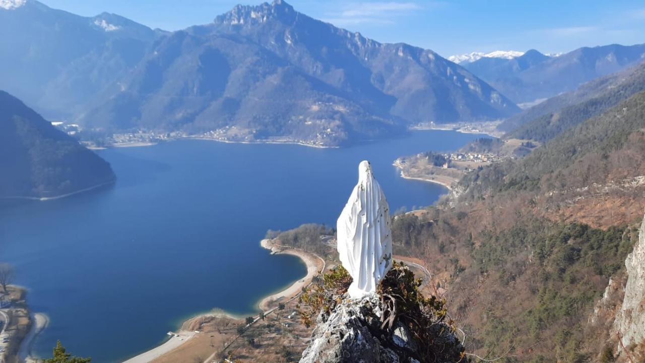 Ferienwohnung La Mansarda Di Rossella Pieve Di Ledro Exterior foto